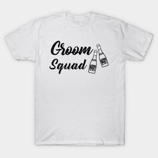 Groomsmen with Wine Bottle Wedding Gift T-Shirt